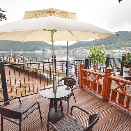 Hansan Marina Hotel & Resort Tongyeong Exterior photo